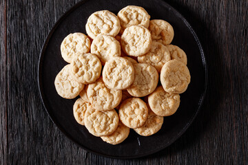 amish sugar cookies on plate, top view