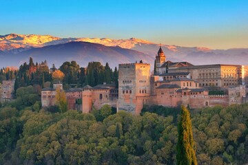 Fototapeta na wymiar Sunset above Alhambra moorish castle - Granada, Spain