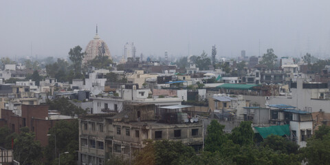 Fototapeta na wymiar Smog over New Delhi city (Delhi, India).