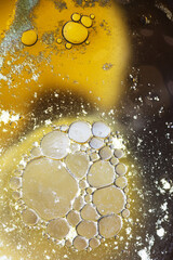 Reaction of liquid bubbles