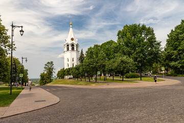 Fototapeta na wymiar Bell tower of the Transfiguration Cathedral in Nizhny Novgorod.