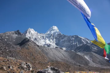 Crédence de cuisine en verre imprimé Ama Dablam Le puissant pic de l& 39 Ama Dablam dans la région de l& 39 Everest au Népal