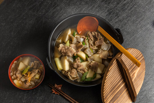 芋煮　肉じゃが　Northern Japan regional cuisine 