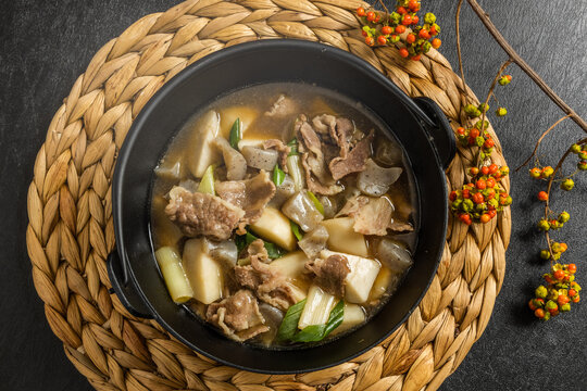 芋煮　肉じゃが　Northern Japan regional cuisine 