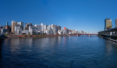 浅草の桟橋のひとつ