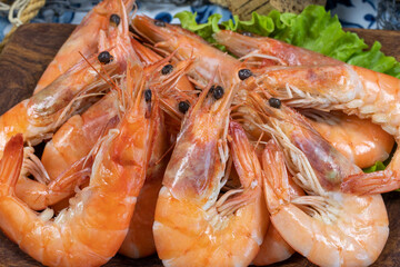  crevettes rose cuites en gros plan