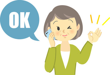 イラスト素材：おばあさんが携帯電話でOKと言いハンドサインする場面（透過背景）
