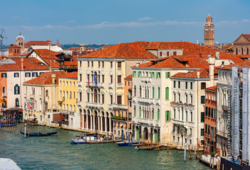 Fototapeta na wymiar Grand canal and Venice architecture, Italy