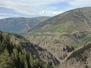 Naklejka premium Aerial of mountains and cliffs near Red Cliff, Colorado