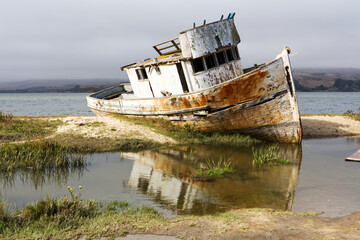 Fototapeta na wymiar Abandoned Wooden Fishing Boat Point Reyes California