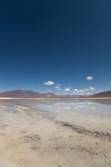 majestic mountain, lake and sky with clouds, beautiful tourist destination in Latin America, wallpaper in the day, quiet place without people, natural condition