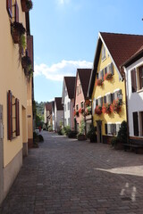 Gasse in der Altstadt von Veitshöchheim am Main in Franken