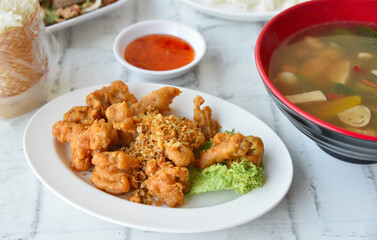 Deep fried chicken tendons with sweet sauce