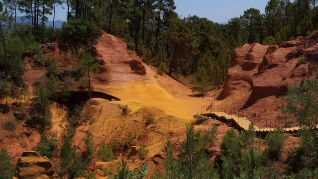 The Ochre Trail (Le Sentier des Ocres) near Roussillon, France