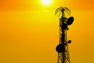 Fototapeta na wymiar communication tower in the evening
