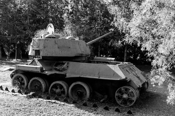 military tank, vehicle