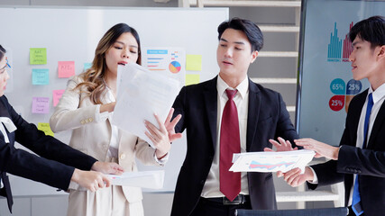 business people refuse stressed out of job failure.