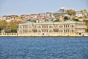 Fototapeta na wymiar Luxury palace at Bosphorus shore, in Istanbul Turkey