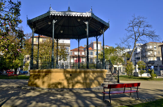 Garden of Sao Lazaro in Porto, Portugal