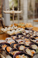 Buffet de coquilles saint-jaques cuisinées
