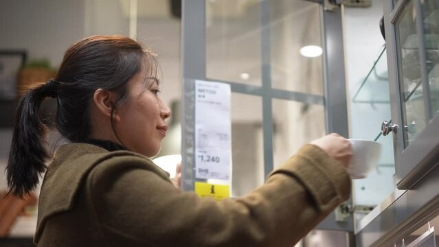 woman shopping in supermarket