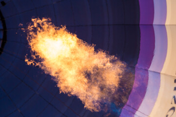 Flamme im Heißluftballon