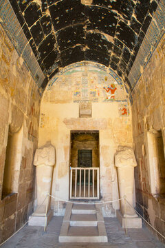 Sanctuary of Amun-Re, Hatshepsut Mortuary Temple (Deir el-Bahri), UNESCO World Heritage Site; Luxor, Egypt