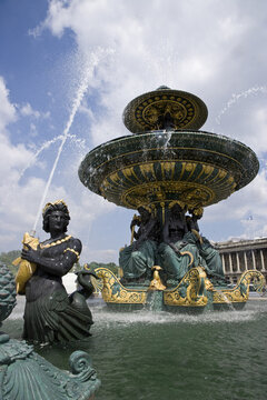 Fountain at Place de la Concorde, Paris, France