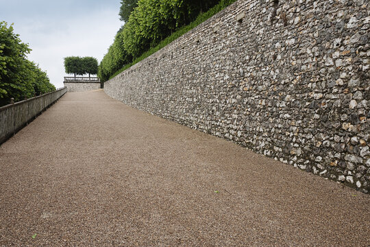 Walkway, Chateau de Villandry, Villandry, Indre-et-Loire, Loire Valley, France