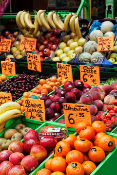 Rue Cler Market, 7th Arrondissement, Paris, Ile-de-France, France