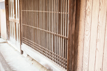日本家屋の出格子
