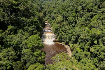 Fototapeta na wymiar Maliau Falls -- sabah_aerial_1291