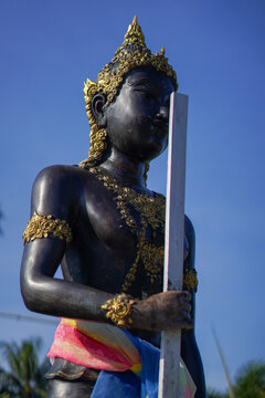 Vishnu statue