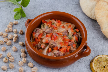 meat with tomato