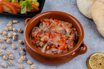 meat with tomato