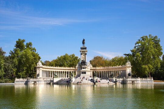 Mausoleum of Alfonso XII, Parque del Buen Retiro, Madrid, Spain