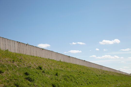 Hill and Wall, Hamburg, Germany