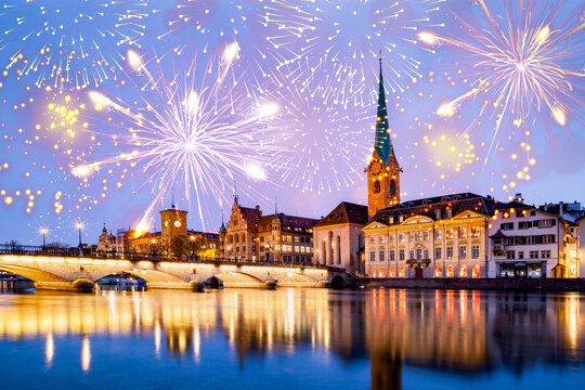 fireworks in zurich on new year's eve