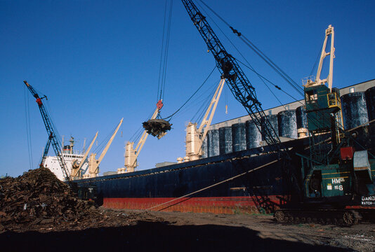 Loading Scrap Iron onto Ship, Duluth, Minnesota, USA