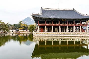 Exterior of a pavillion of the Gyeongbokgung palace in Seoul, South Korea, Asia
