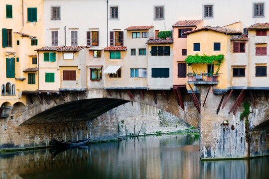 River Arno and Ponte Vecchio, Florence, Tuscany, Italy