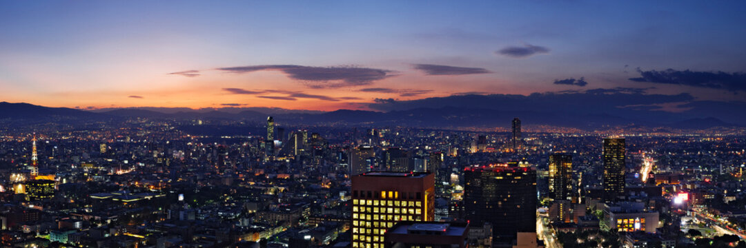 Mexico City at Dusk, Mexico