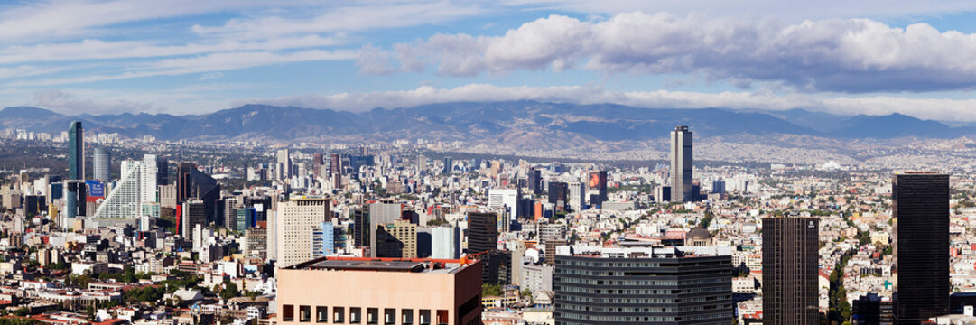 Overview of Mexico City, Mexico