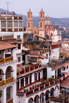 View of Buildings and Church of Santa Prisca, Taxco, Guerrero, Mexico