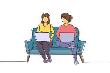 Fototapeta premium Continuous one line drawing two woman with laptop sitting on the sofa together. Freelance, distance learning, online courses, and studying concept. Single line draw design vector graphic illustration
