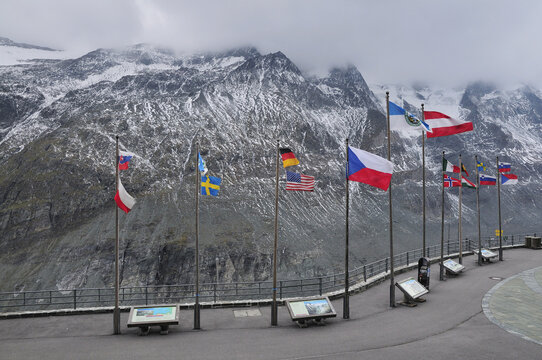 Mountain Lookout, Grossglockner High Alpine Road, Salzburger Land, Austria