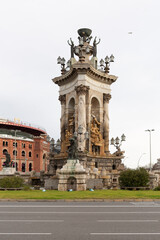 Fototapeta na wymiar View of the Monumental Foutain in the Placa Espanya