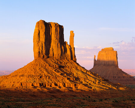 Mitten Buttes Monument Valley Arizona, USA