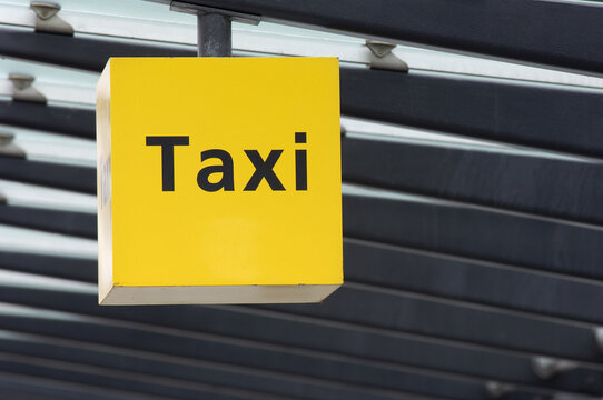Taxi sign