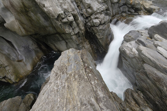 Maggiatal Bilder Durchsuchen 1,485 Archivfotos, und